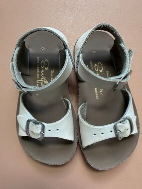 Salt Water Sandals by Hoy White Leather Kids Buckle Sandals